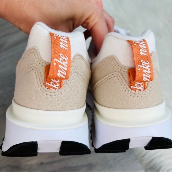 NWT Nike Air Max Pre-Day Women’s Shoes - Picture 6 of 10